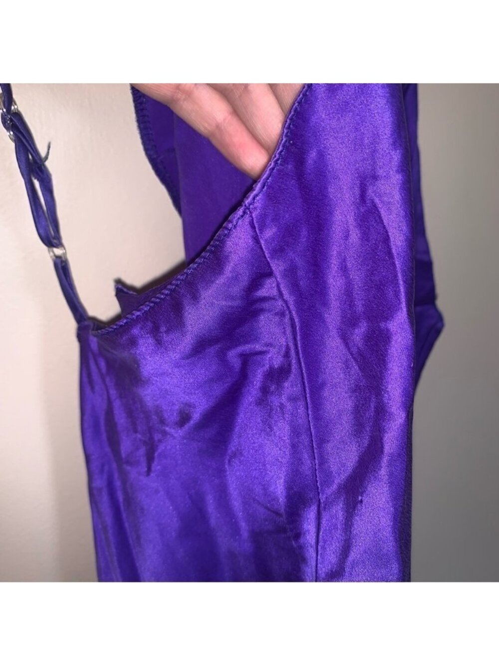 Vintage Purple Chemise 100% Silk - Picture 9 of 9